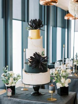 Tony Gigov Photography - Luxury fondant wedding